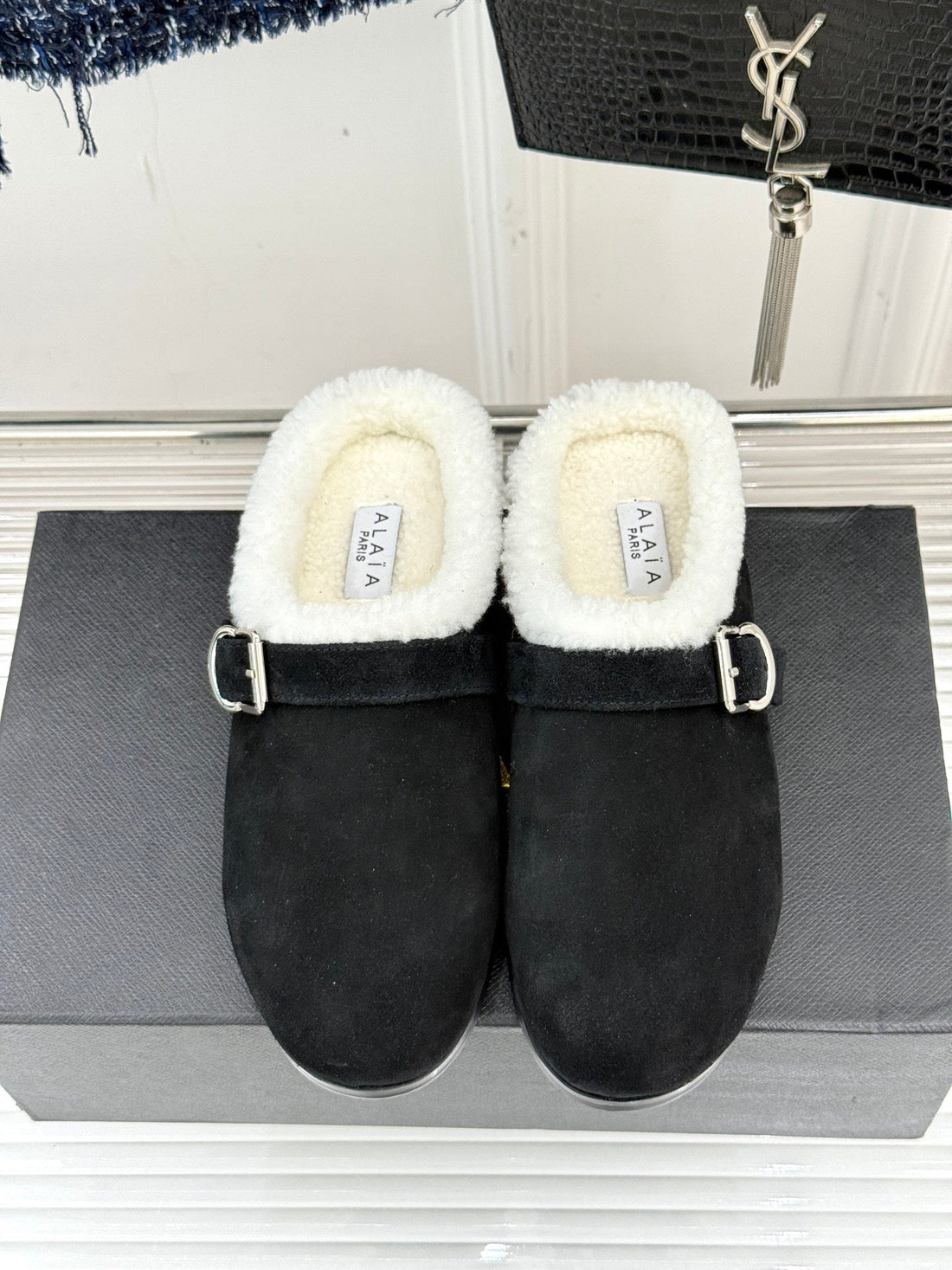 Alaïa 25WF Slippers Belt Buckle Black Suede Wool 472226