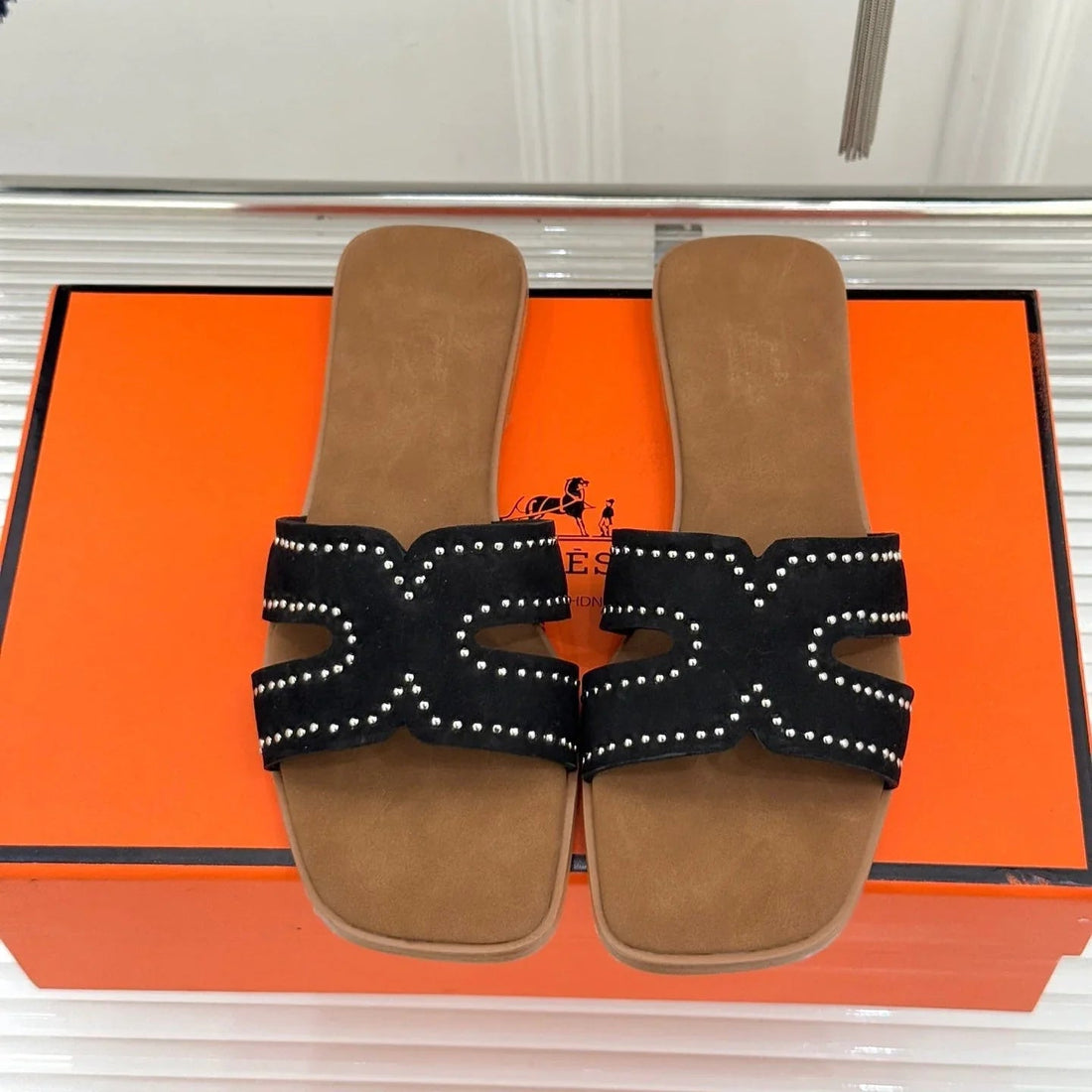 Hm 26SS Flat Slippers Brown Black Suede 642827