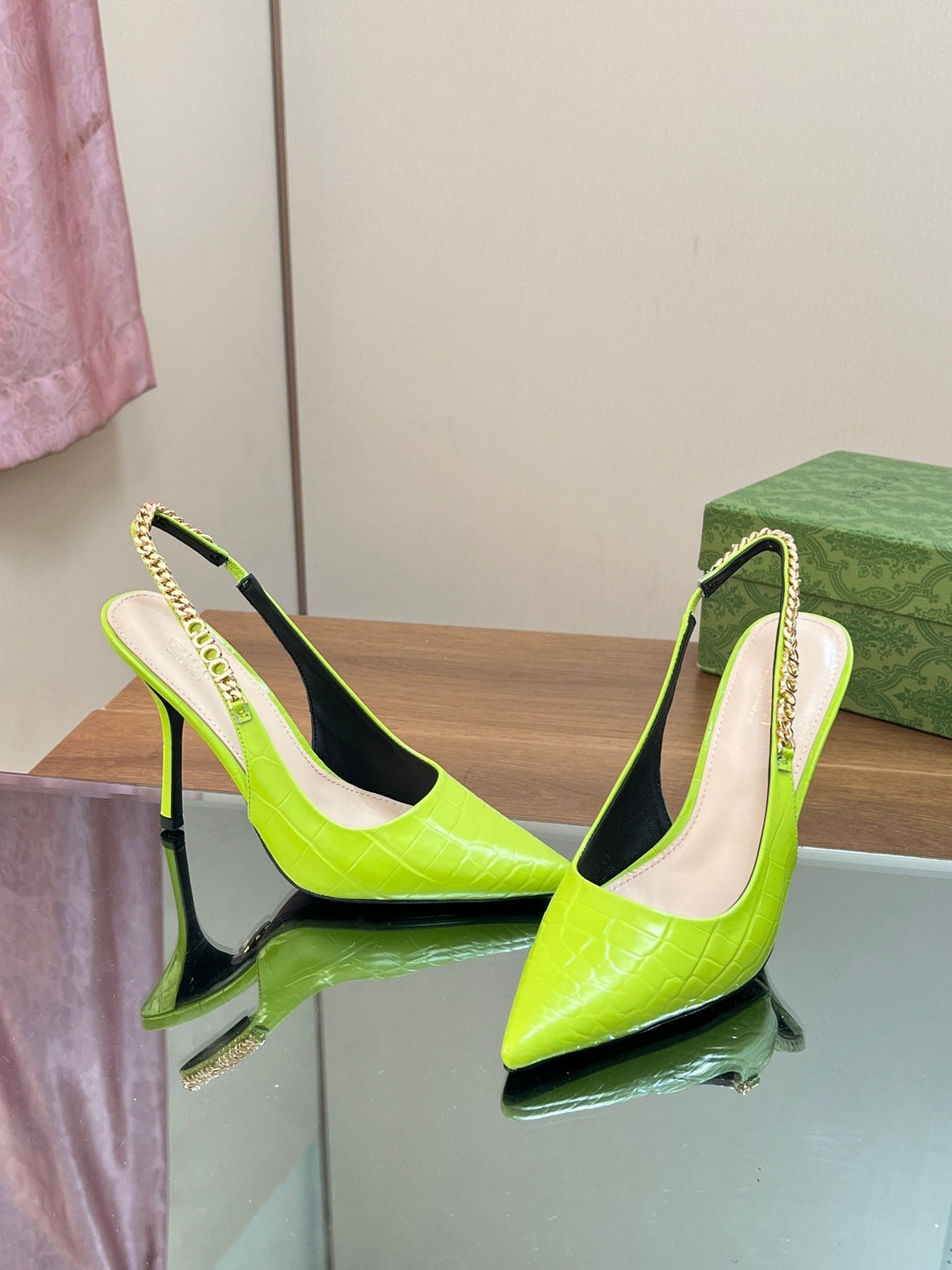 GG Signoria Slingback Pump Chartreuse Calfskin