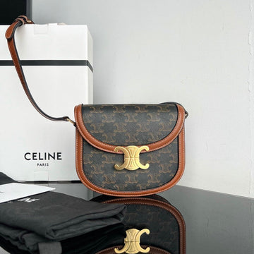 Triomphe 15 Black Pattern Calfskin Handbag