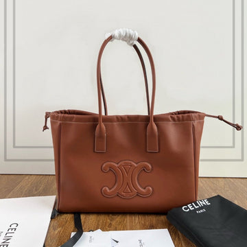 Cuir Triomphe 44 Tan Calfskin