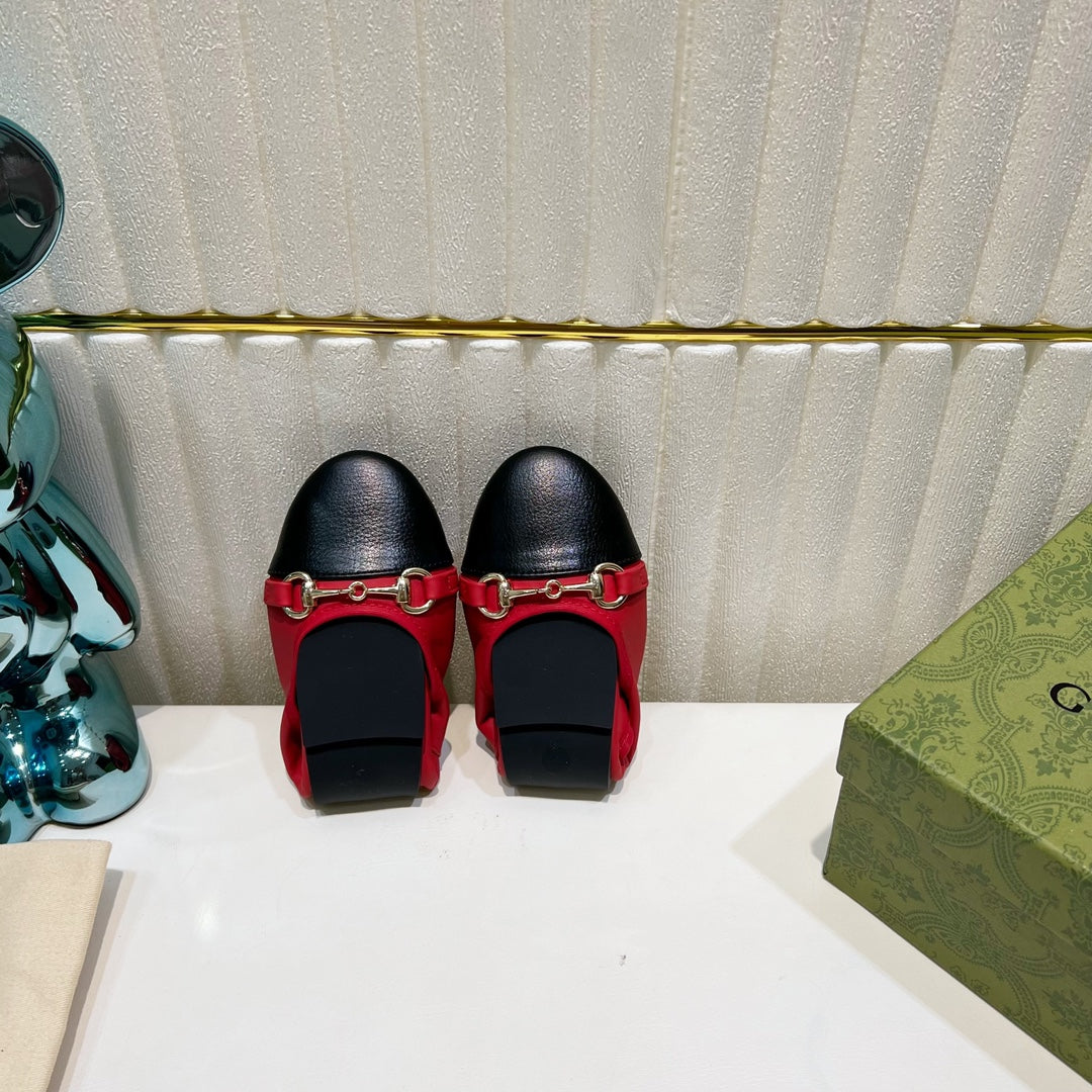 GG Ballet Super Slim Buckle Black And Crimson Lambskin