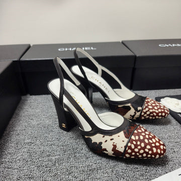 CC Ss 2026 Slingbacks 9.5cm White Brown Black Calfskin Lambskin