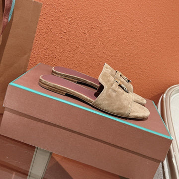 Summer Charms Sandals In Mocha Suede Maroon Lambskin