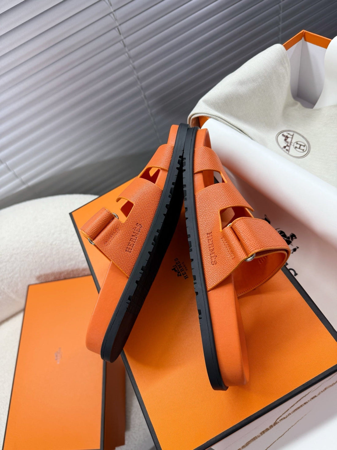 Hm Chypre Sandal Orange Calfskin 205480