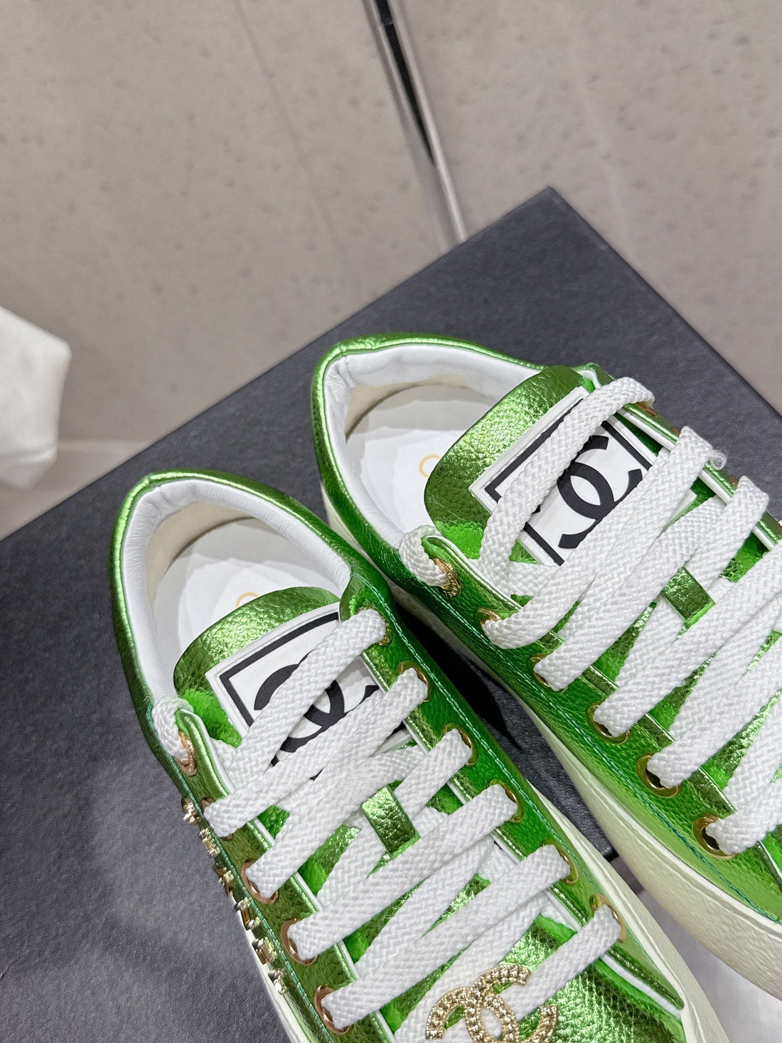 CC Sneaker Green Cowhide 204657