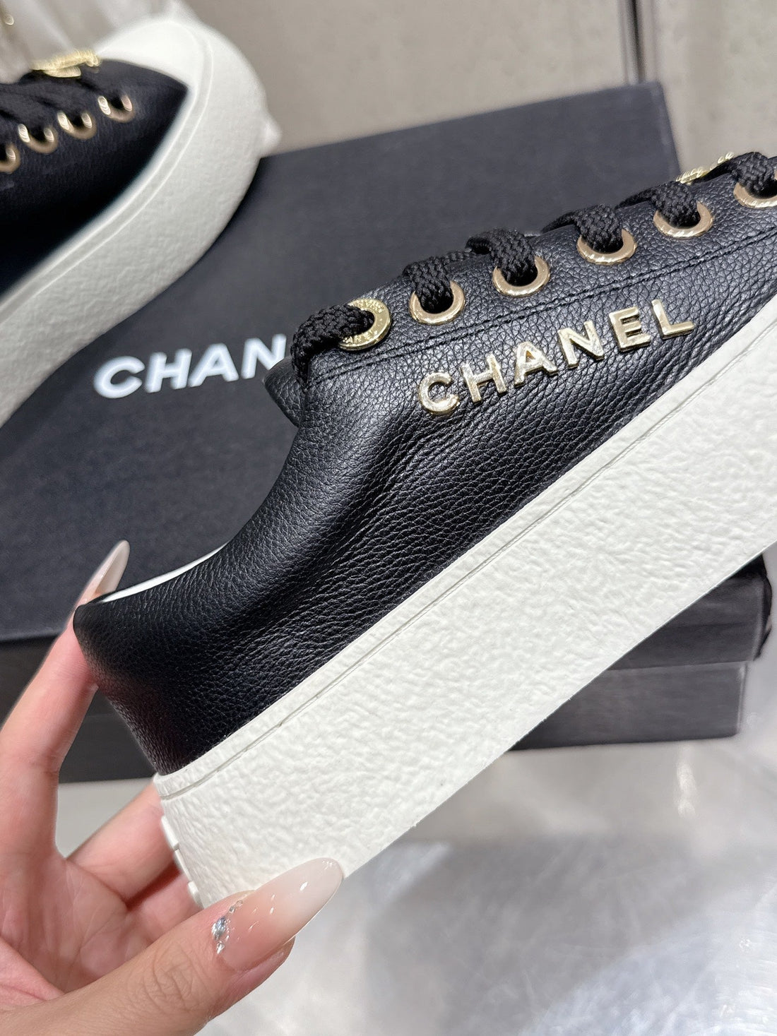 CC Sneaker Black Cowhide 204661