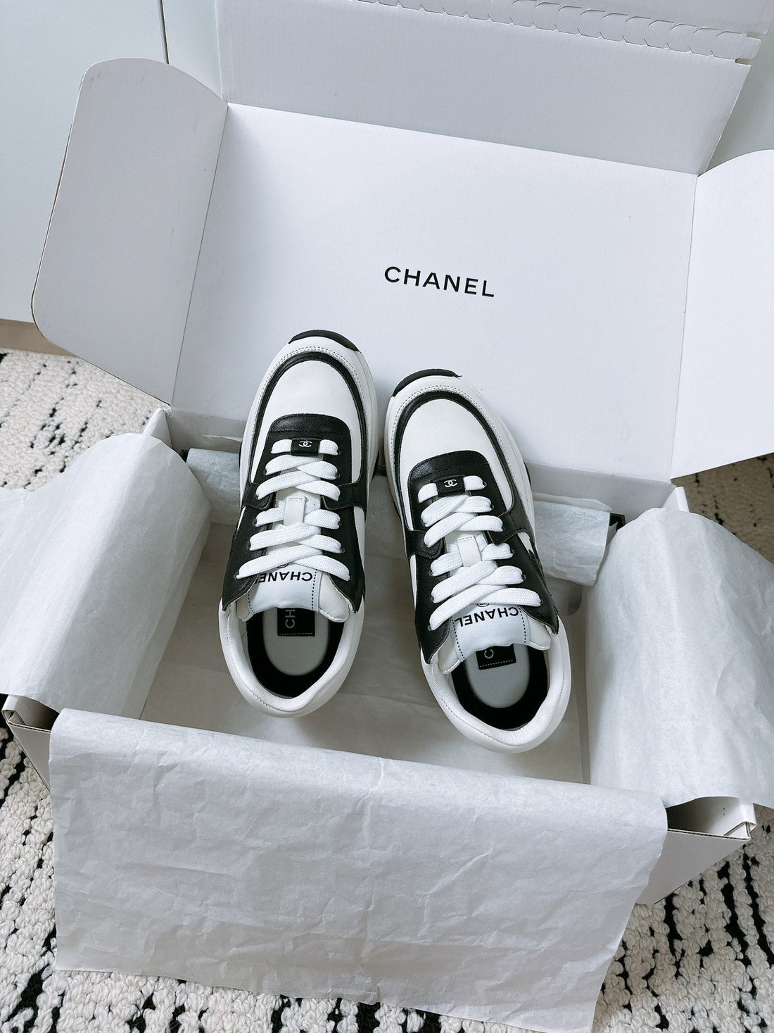 CC Sneaker 35MM In White Mix Black Soft Cowhide 144706