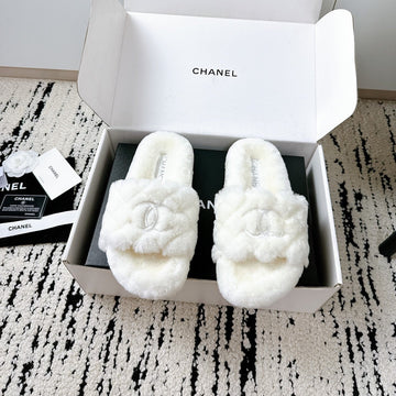 CC 25S Slippers 50MM White Wool 433607