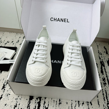 CC Platform Sneakers White Rubber Cotton 696672