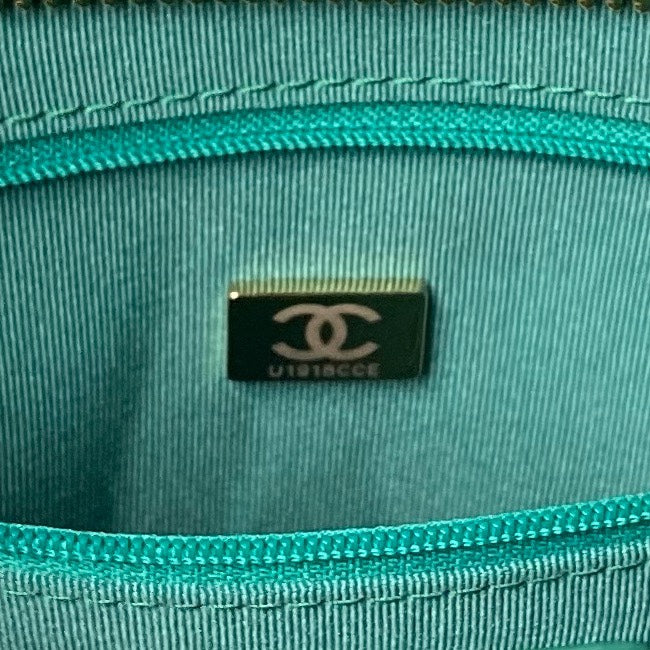 24A Hobo Bag 38CM Green Calfskin Gold Hardware
