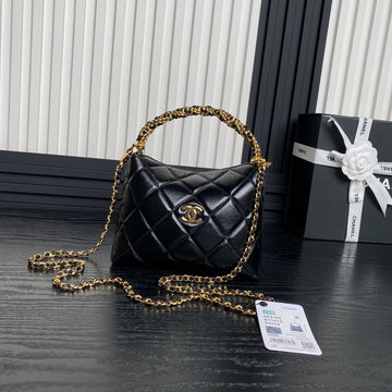 CC 24B Hobo Lunch Bag Black Calfskin 286206