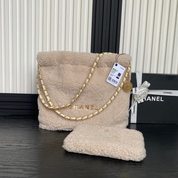 CC 24K Hobo 22 Bag 35CM Beige Wool Fur