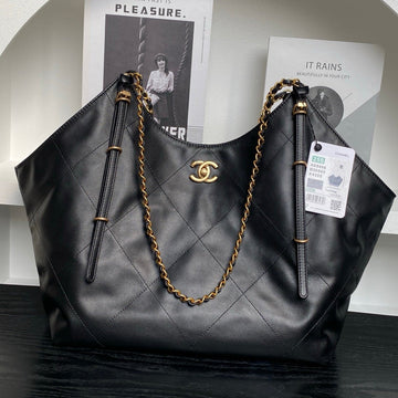 Chanel 2025 Maxi Hobo Bag 47CM Black Soft Calfskin 322113