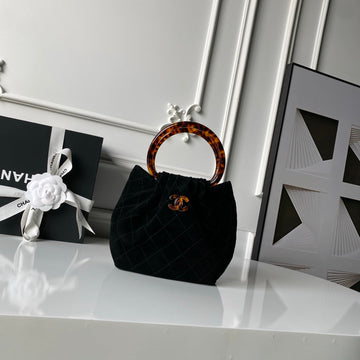 CC 26 Pouch Large 32 Black Tortoiseshell Suede 286192