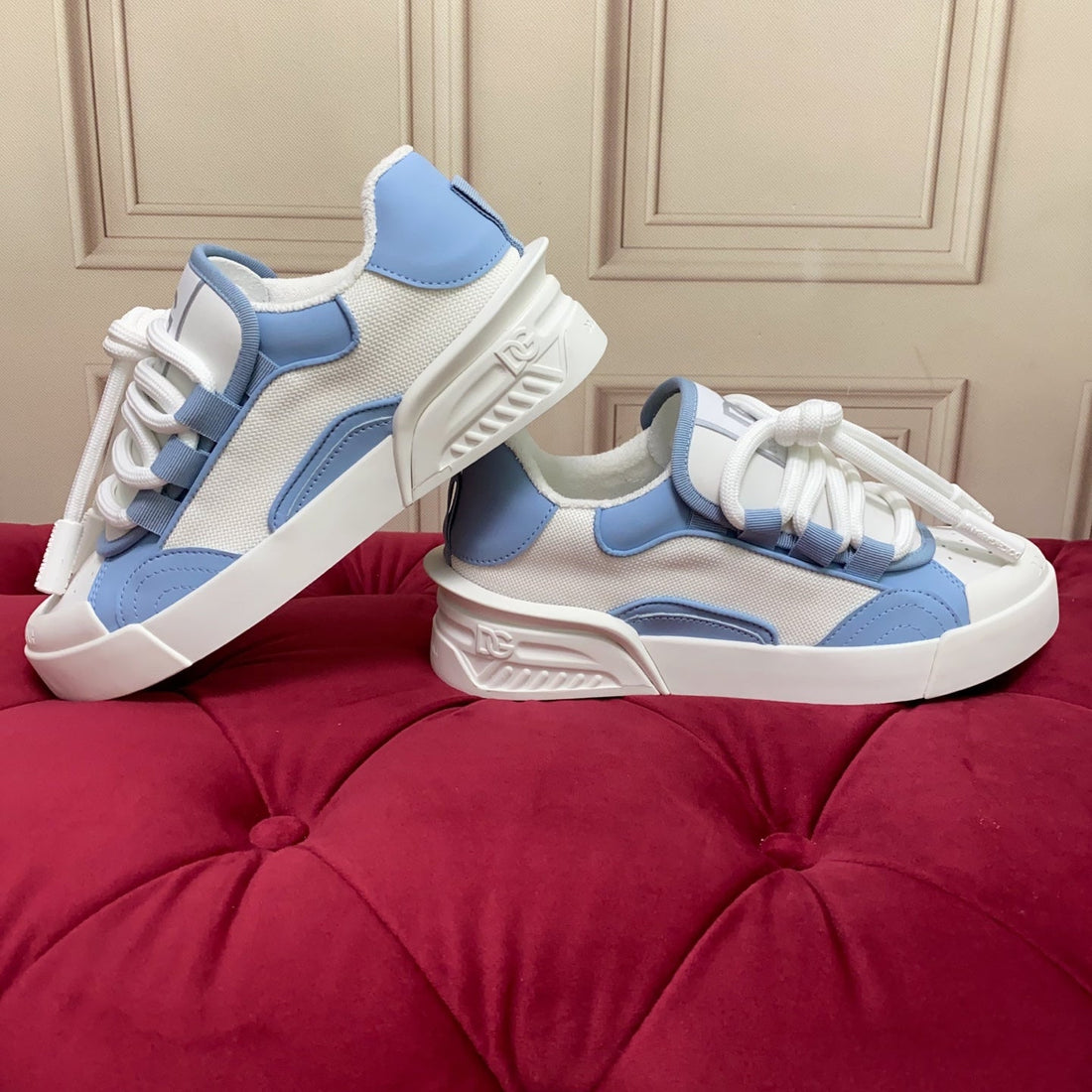 Dc 25 Casual Sports Shoes Elegant Light Blue Silk Cowhide & Mesh 271101