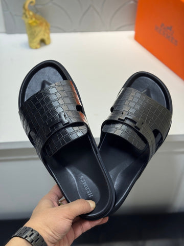 Hm Oran H Noir Buckle Slippers In Black Cowhide 735238