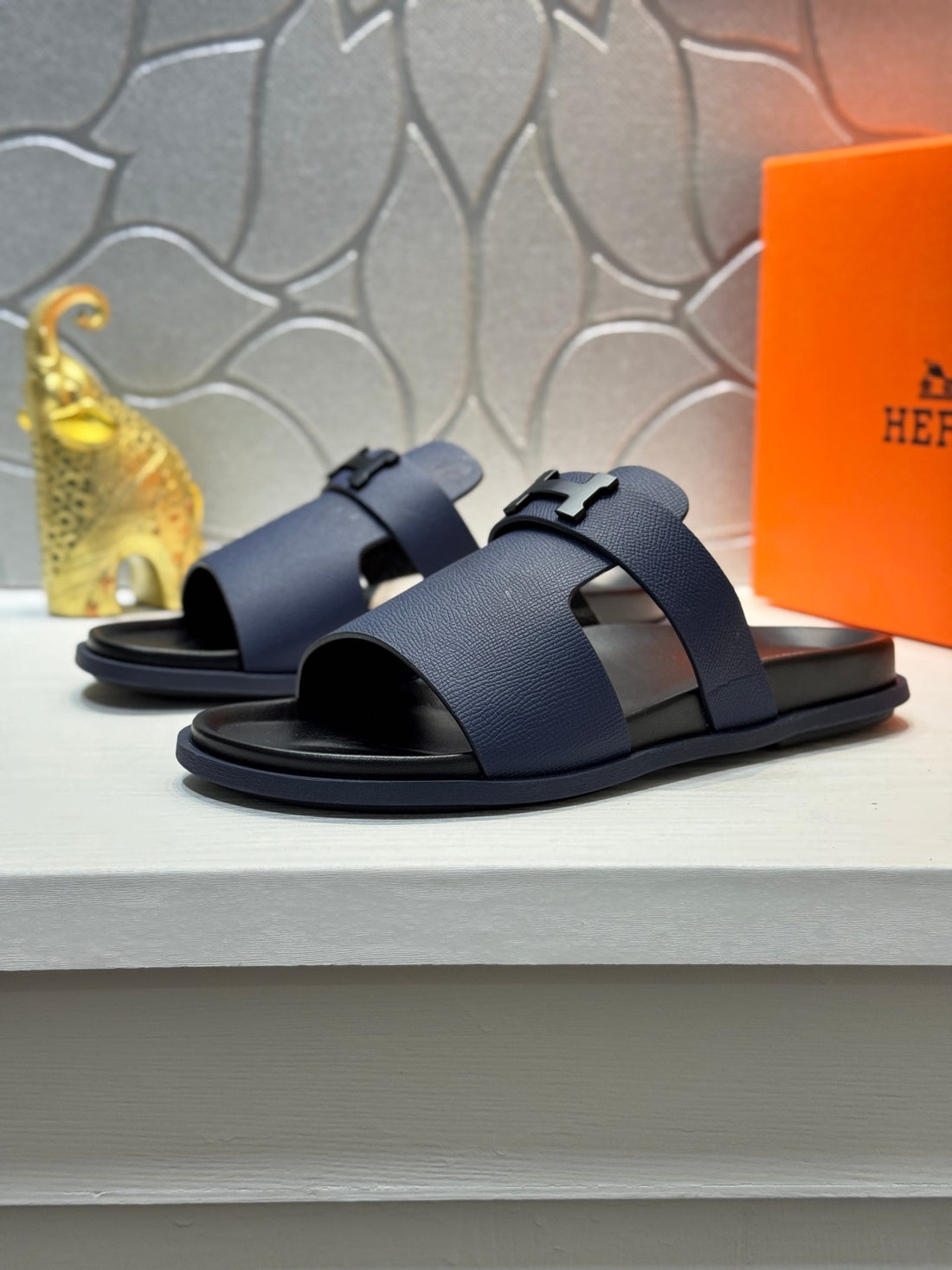 Hm Oran H Noir Buckle Slippers In Navy Blue Cowhide 735257