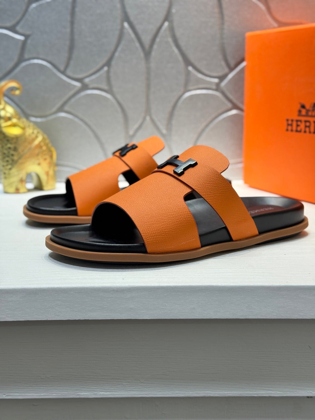 Hm Oran H Noir Buckle Slippers In Orange Cowhide 735259
