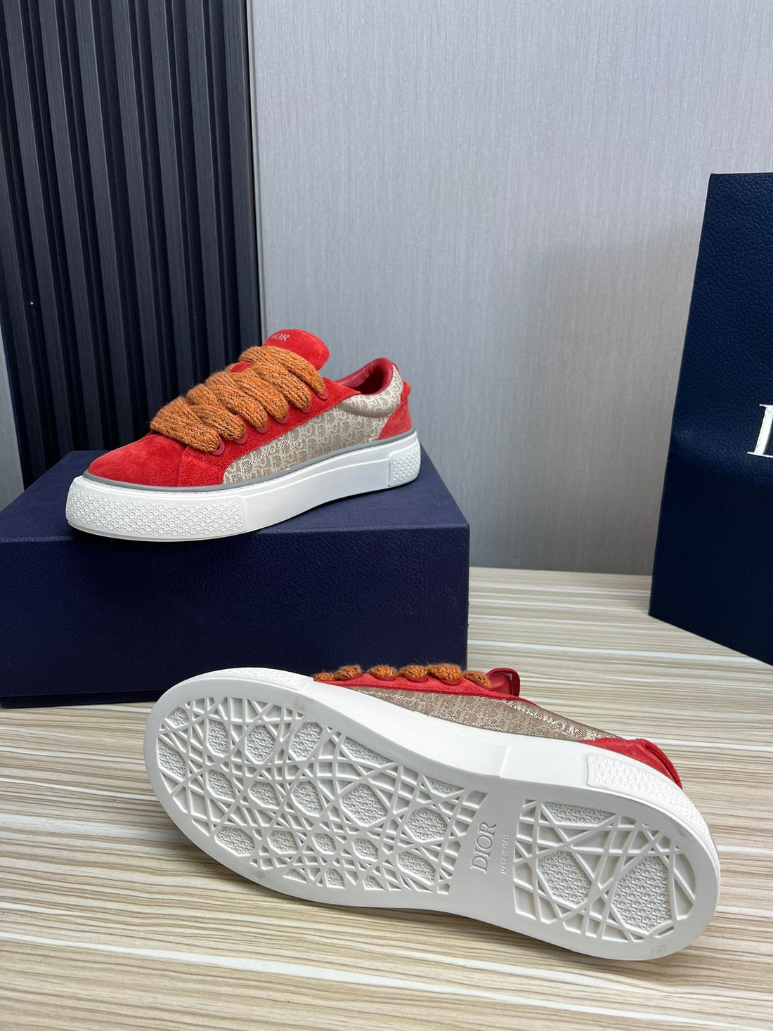 CD B33 Sneaker Red And Brown Suede