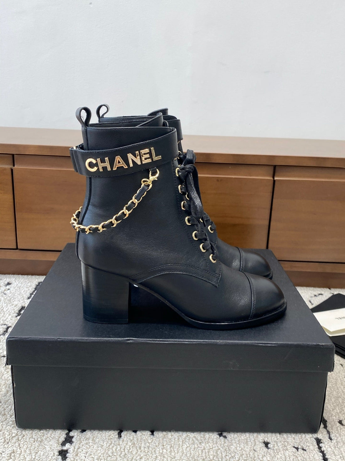 CC Ankle Boots 50MM With Chain Strap Black Calfskin 529289