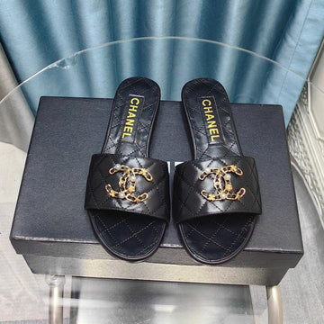 Mule Sandal Quilted Black Calfskin Mop