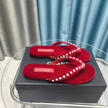 CC Thong Red Velvet Pearl