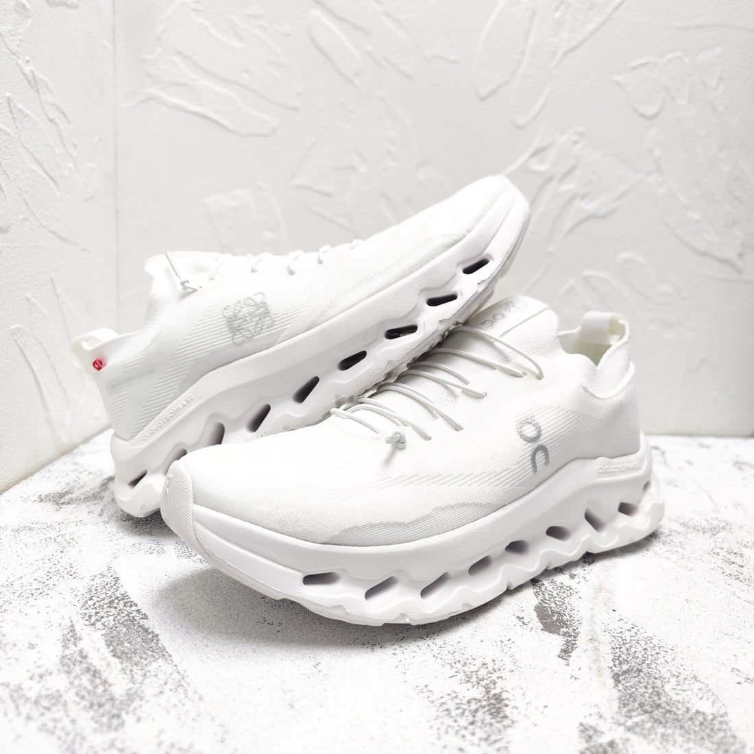 Cloudtilt Sneaker In White Recycled Polyester
