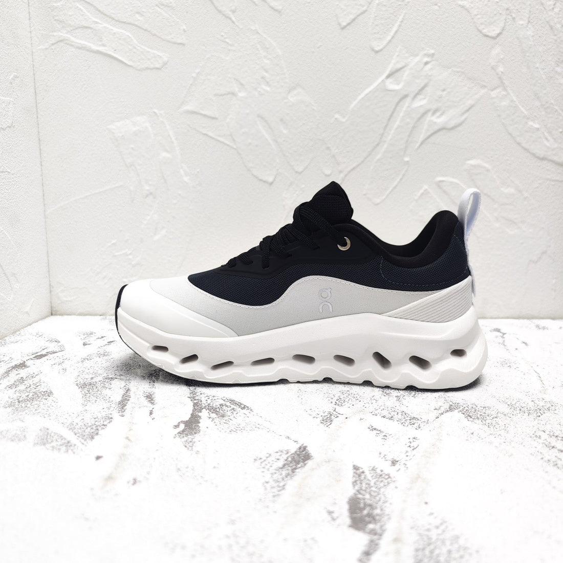 Cloudtilt 2.0 Sneaker Pale Gray Mix Black Calfskin And Breathable Mesh