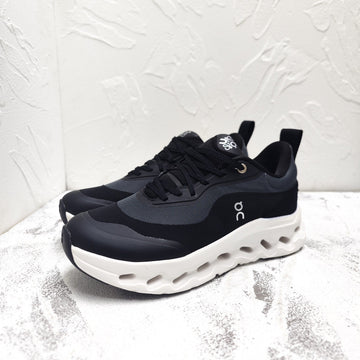 Cloudtilt 2.0 Sneaker In Black Calfskin And Breathable Mesh