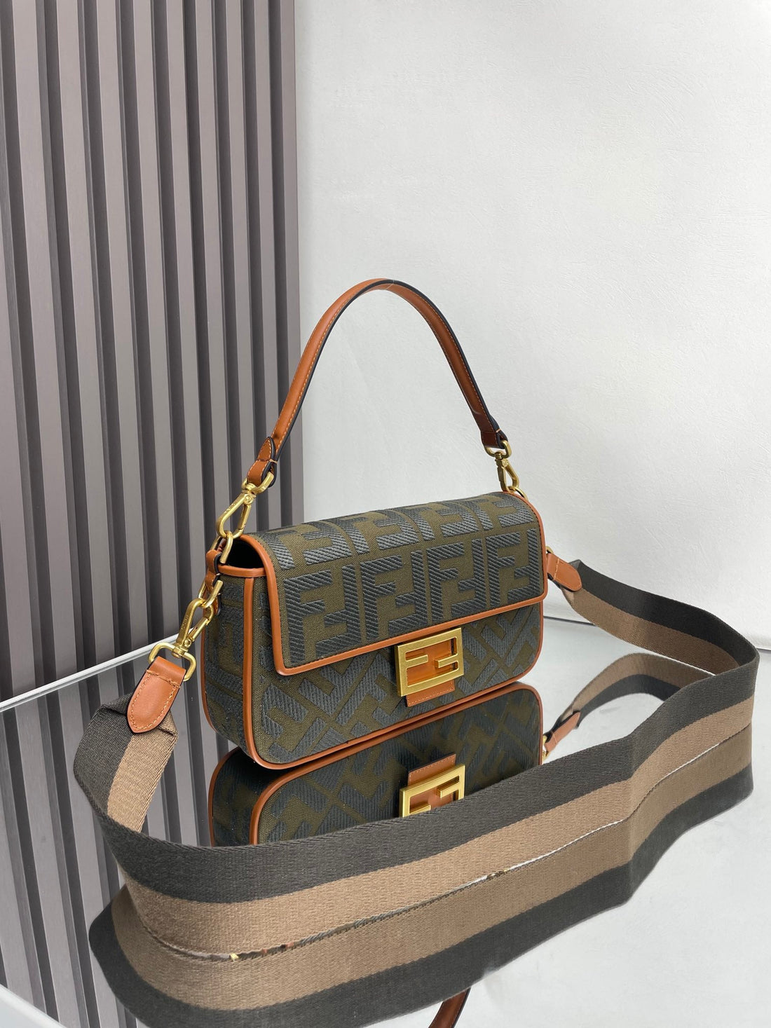 Fend Baguette Green Canvas Bag 27 With Ff Embroidery Ghw