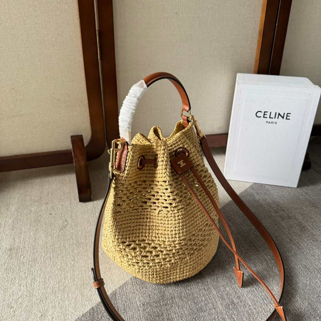 Clara Classic Panier 25 In Beige Raffia And Brown Calfskin