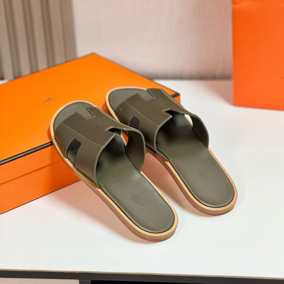 Izmir Sandal Crocodile