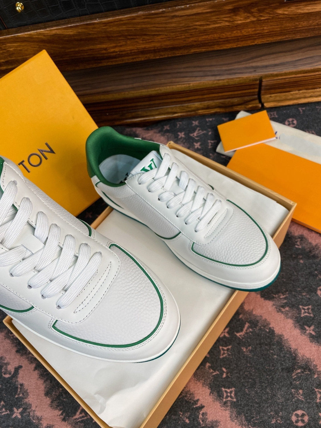 LV Rivoli Fat Sneaker White Green