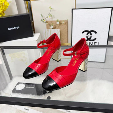 CC 26S Sandals 80 Red Black Cowhide Patent Leather 183565