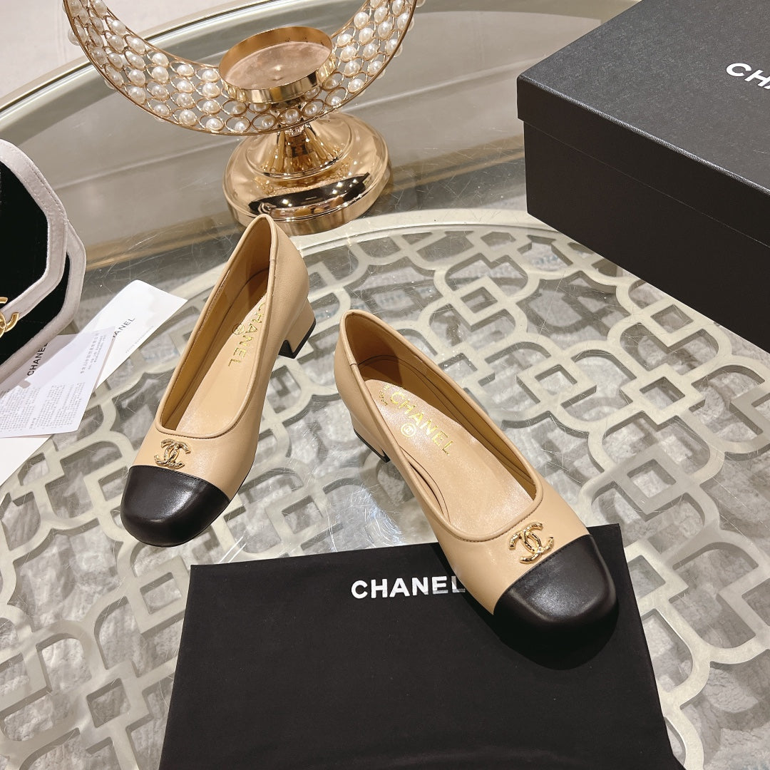CC High Heels 35MM In Dark Beige Mix Black Lambskin 943281