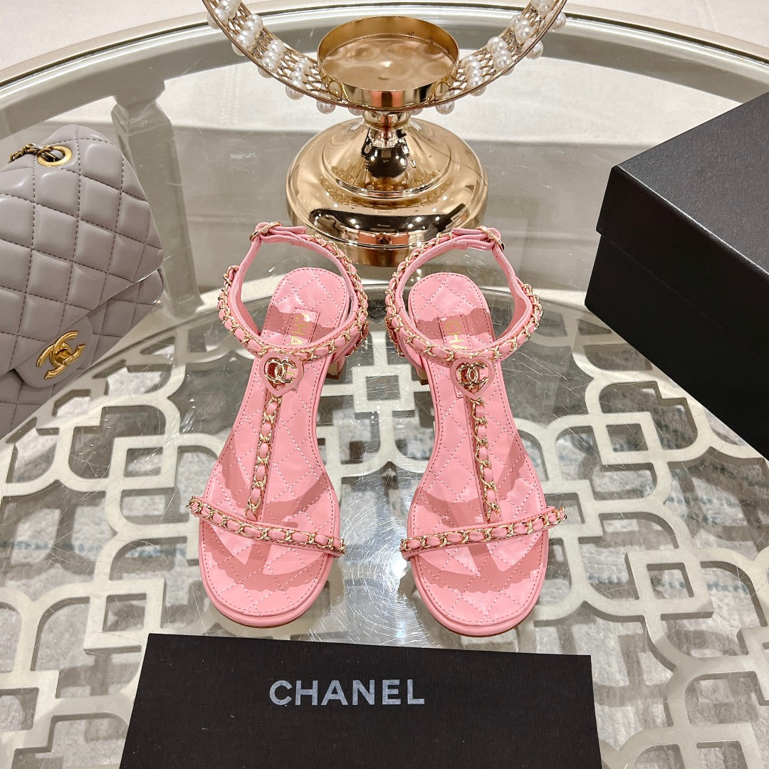 CC 26S Chain T-Strap Charm Sandals 5CM Light Pink Lambskin 736116