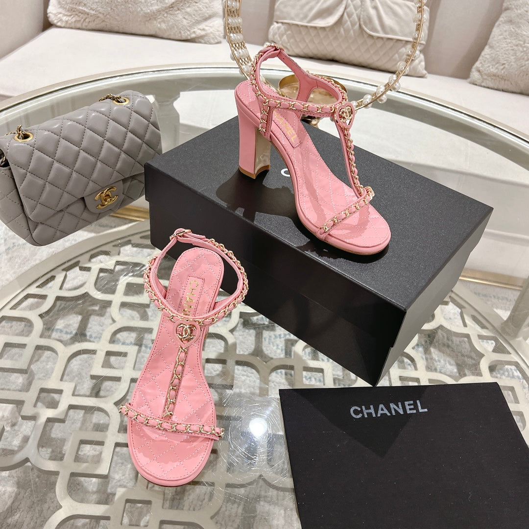 CC 26S Chain T-Strap Charm Sandals 8.5cm Light Pink Lambskin 736120