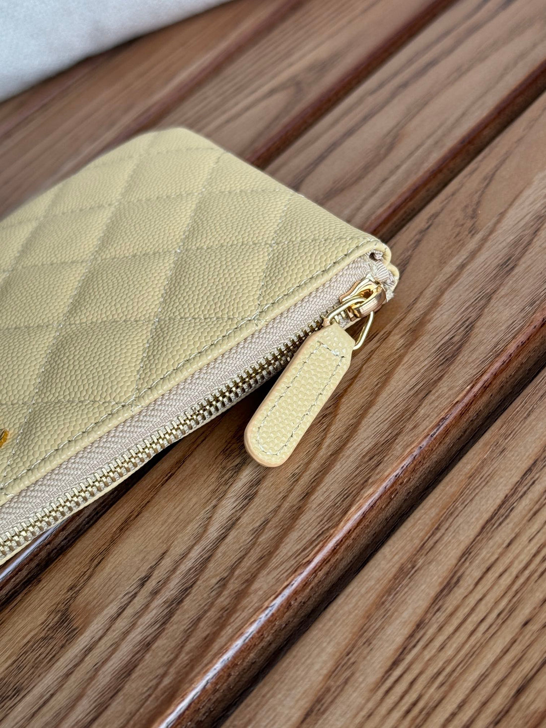 CC Zipped Wallet 20CM Light Yellow Quilted Caviar Gold Hardware