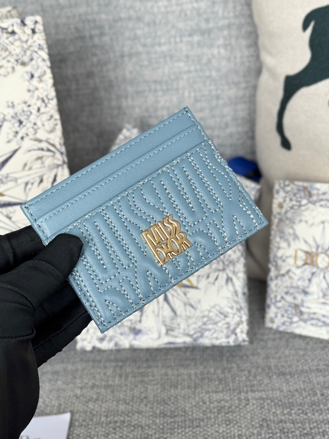 CD Miss Dior Freesia Card Holder 10.5cm Sheepskin