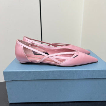 Cut-Out Ballerinas In Baby Pink Satin