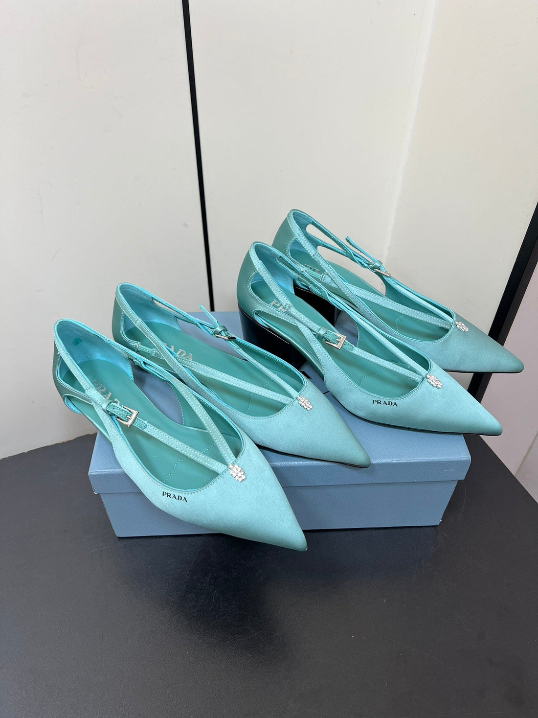 Cut-Out Pumps With Bead Buckle In Turquoise Blue Satin