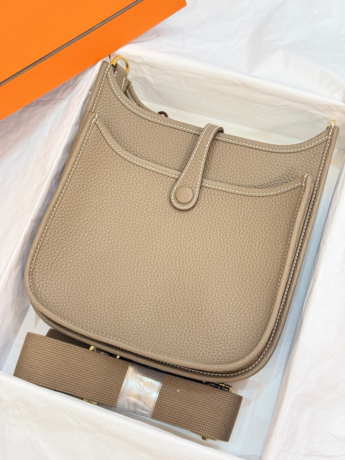 HM Evelyne 23CM Light Taupe Togo Leather 281206