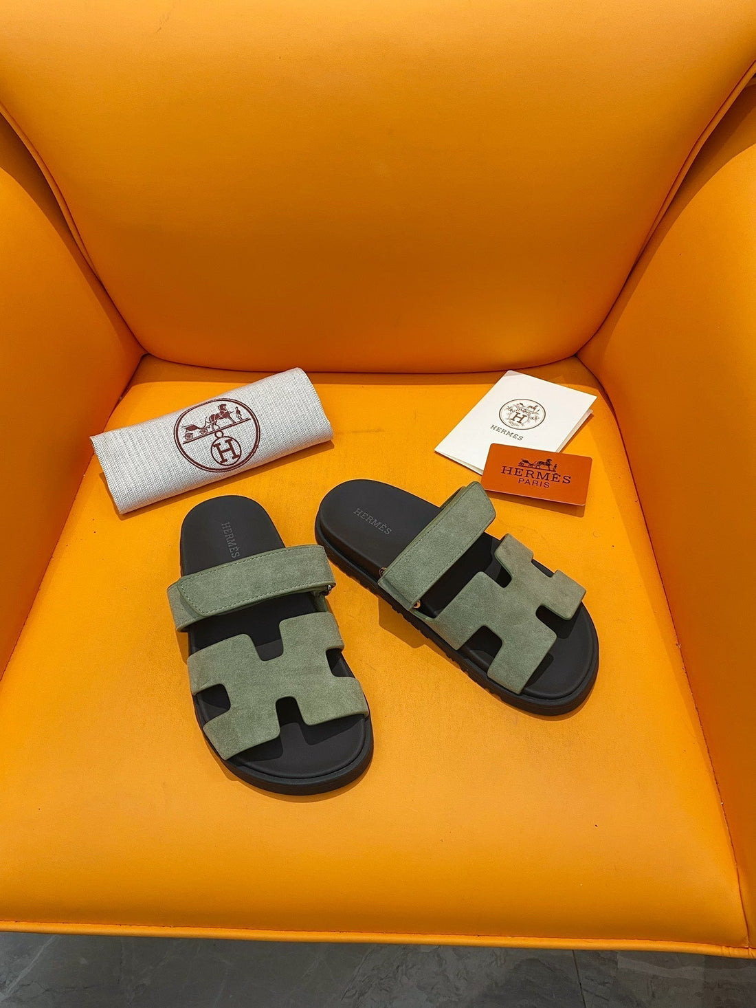 Chypre Sandal Olive Suede Black Calfskin