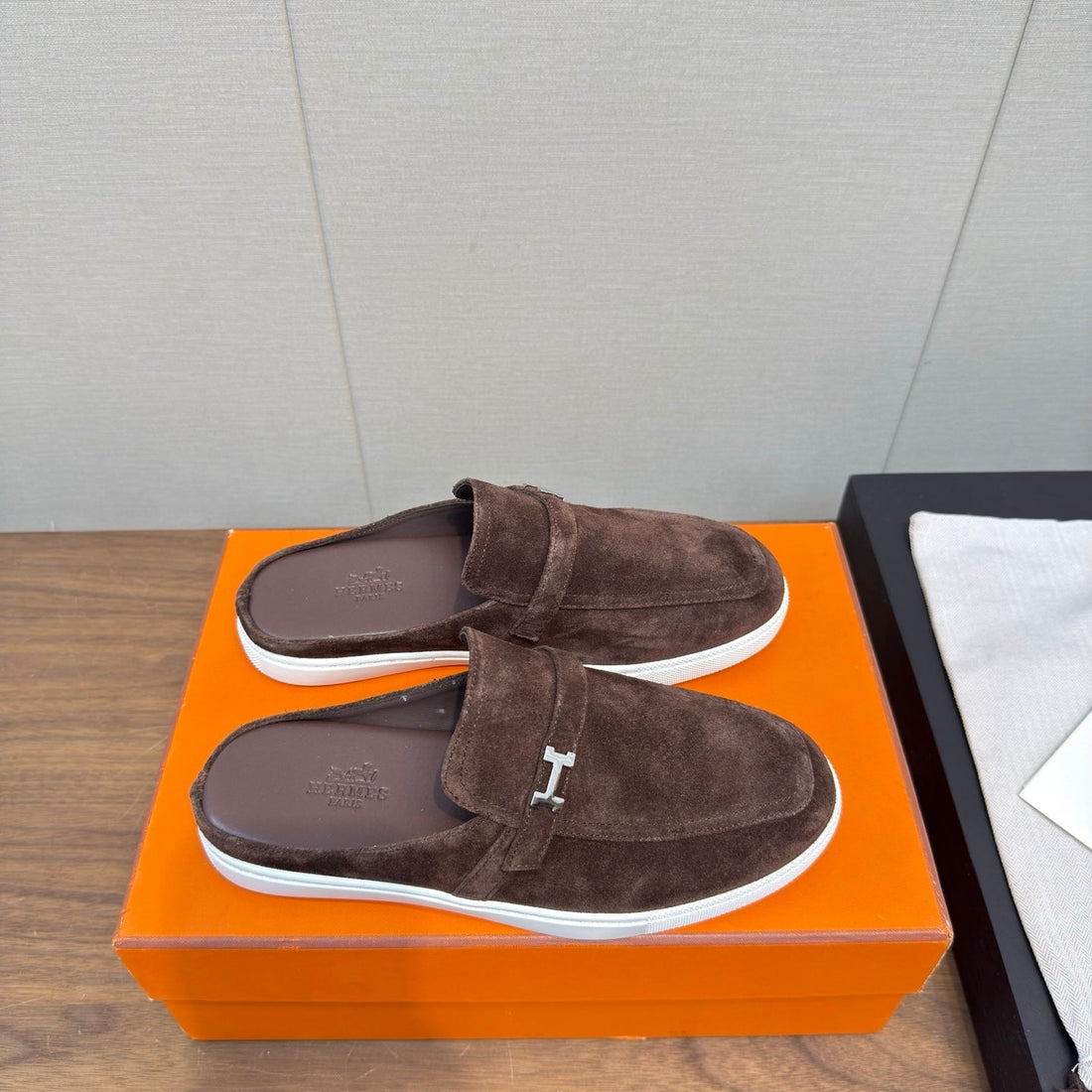 Hm 25S Like Mule Dark Maroon Suede Rubber 465665