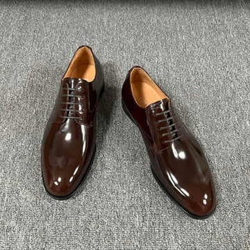 CD Timeless Oxford Syrup Polished Calfskin