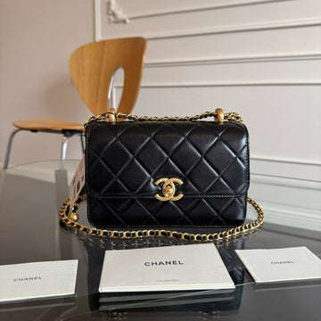Mini Flap 19CM Black Lambskin Gold Hardware