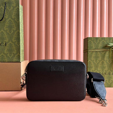 Small Crossbody Bag 24 With Tag In Black Calfskin And Canvas Trim