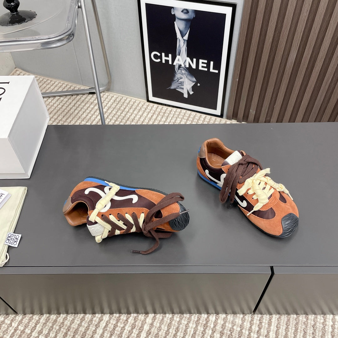 Ballet Runner 2.0 In Bronze Brown Suede And Lycra Fabric