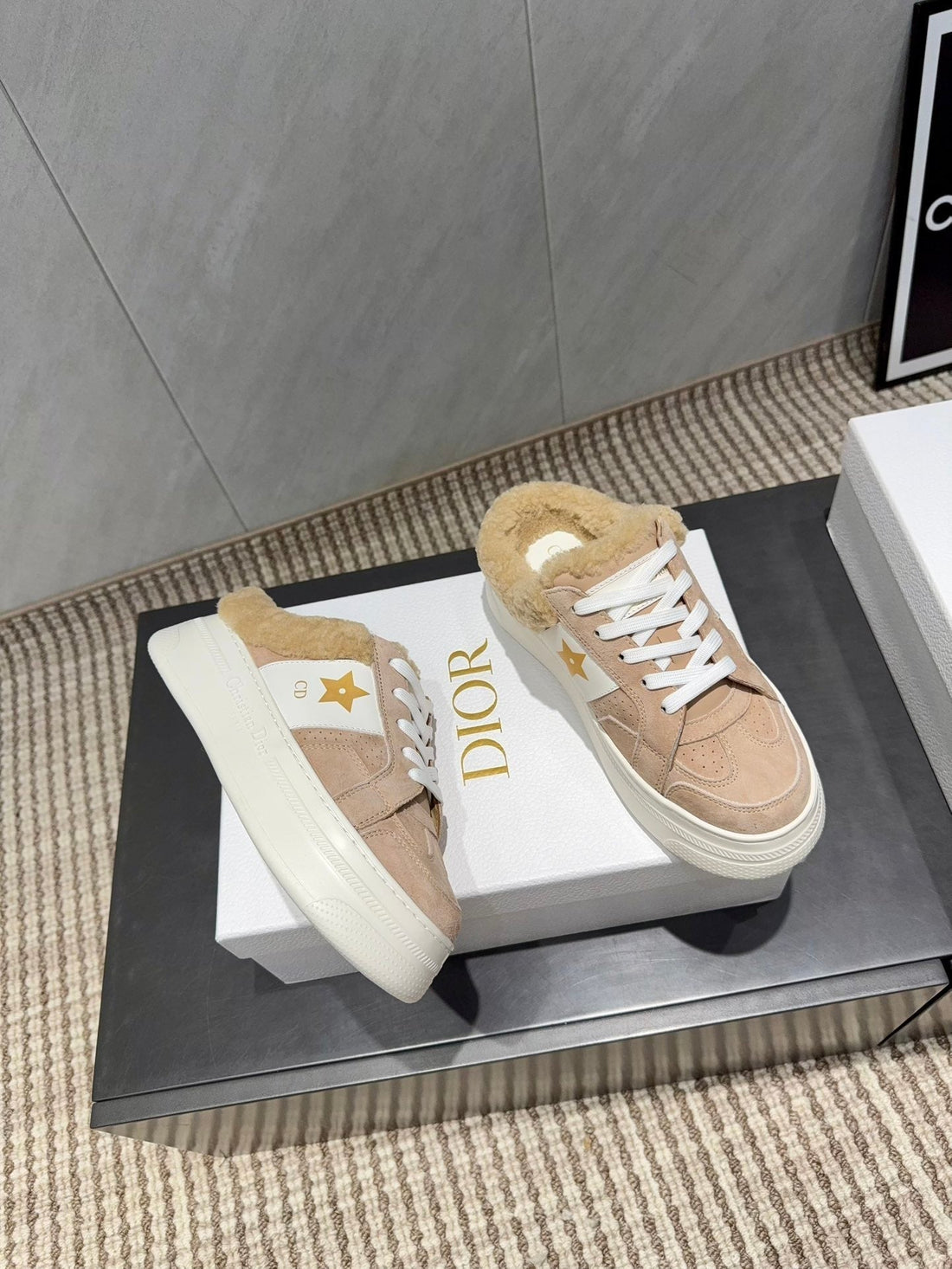 CD Star Sneakers Pink Beige Cowhide Wool 539689